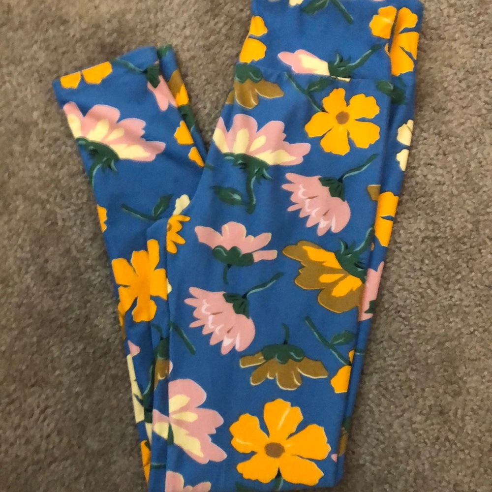 Lularoe floral leggings size O/S